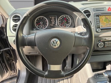 Volkswagen tiguan 2.0 tsi 200 carat 4motion tiptronic a - entretiens full vw - toit ouvrant - sieges chauffants -...