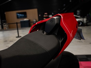 Ducati  streetfighter v4 streetfighter v4 occasion simplicicar pau simplicicar simplicibike france