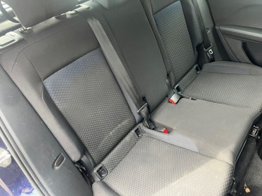 Volkswagen t-cross 1.0 tsi 95 start/stop bvm5 united  faible kms  carplay  garantie 12 mois occasion simplicicar lyon nord...