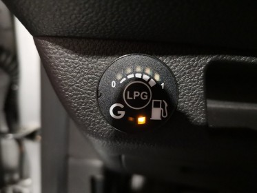 Renault clio v tce 100ch gpl-21n finition intens freinage neuf carplay origine france garantie 12 mois occasion simplicicar...