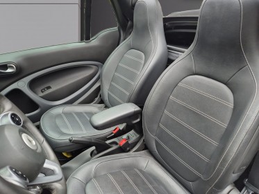 Smart fortwo cabrio 0.9 90 ch ss ba6 prime cabriolet / entretient a jour / rien a prevoir occasion paris 17ème (75)(porte...