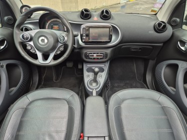 Smart fortwo cabrio 0.9 90 ch ss ba6 prime cabriolet / entretient a jour / rien a prevoir occasion paris 17ème (75)(porte...