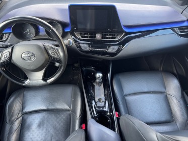 Toyota c-hr hybride pro c-hr pro 122h graphic occasion simplicicar lille  simplicicar simplicibike france