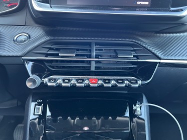 Peugeot 2008 1.2 100 ss bvm6 allure carplay suivi complet peugeot distribution à jour garantie 12 mois occasion simplicicar...