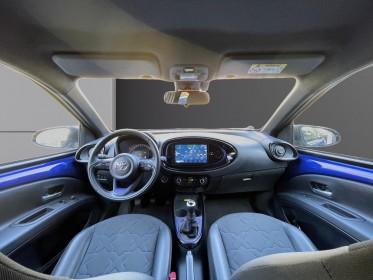 Toyota aygo x 1.0 vvt-i 72 collection camera de recul-carplay-jantes biton-suivi toyota occasion champigny-sur-marne (94)...