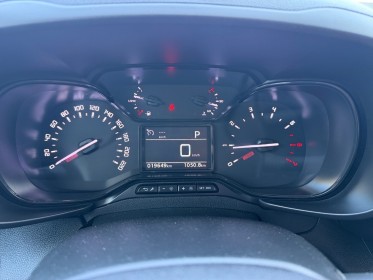 Citroen berlingo hdi 130cv-diesel-boite auto-attelage-galerie-camera-carplay occasion simplicicar salon de provence...