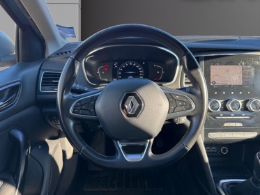 Renault megane iv berline business 115ch blue dci finition business garantie 12 mois occasion montpellier (34) simplicicar...