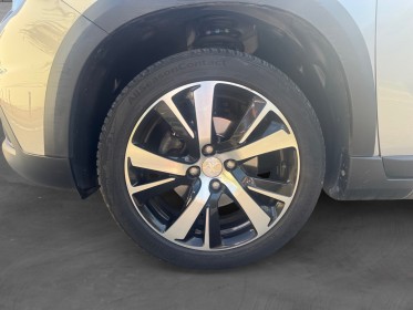 Peugeot 2008 gt line 110ch ss eat6 carplay / radar avant arrière / full entretien disponible distribution faite occasion...