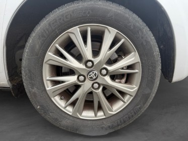 Toyota yaris hybride mc2 100h dynamic garantie 12 mois occasion simplicicar beaune simplicicar simplicibike france