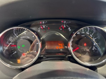 Peugeot 5008 business 2.0 hdi 150ch fap bvm6 business pack radar av ar attelage 7places toit pano garantie 12 mois occasion...