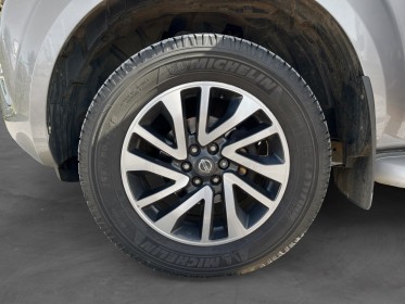 Nissan np300 navara 2018 tekna dci 190 double cab bva7 camera 360° attelage garantie 12 mois occasion simplicicar poitiers...