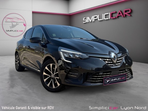 Renault clio v e-tech full hybrid 145 techno  grantie 12 mois   caméra de recul occasion simplicicar lyon nord simplicicar...
