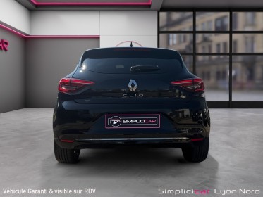 Renault clio v e-tech full hybrid 145 techno  grantie 12 mois   caméra de recul occasion simplicicar lyon nord simplicicar...