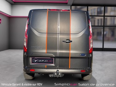Ford transit custom fourgon l1h1 2.0 170 sport - 8000km - attelage - sièges chauffants - caméra - carplay occasion...