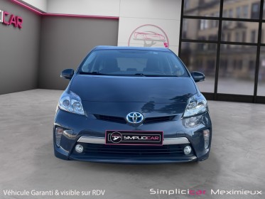 Toyota prius rechargeable plug-in hybrid 136h dynamic garantie 12 mois occasion simplicicar meximieux simplicicar...