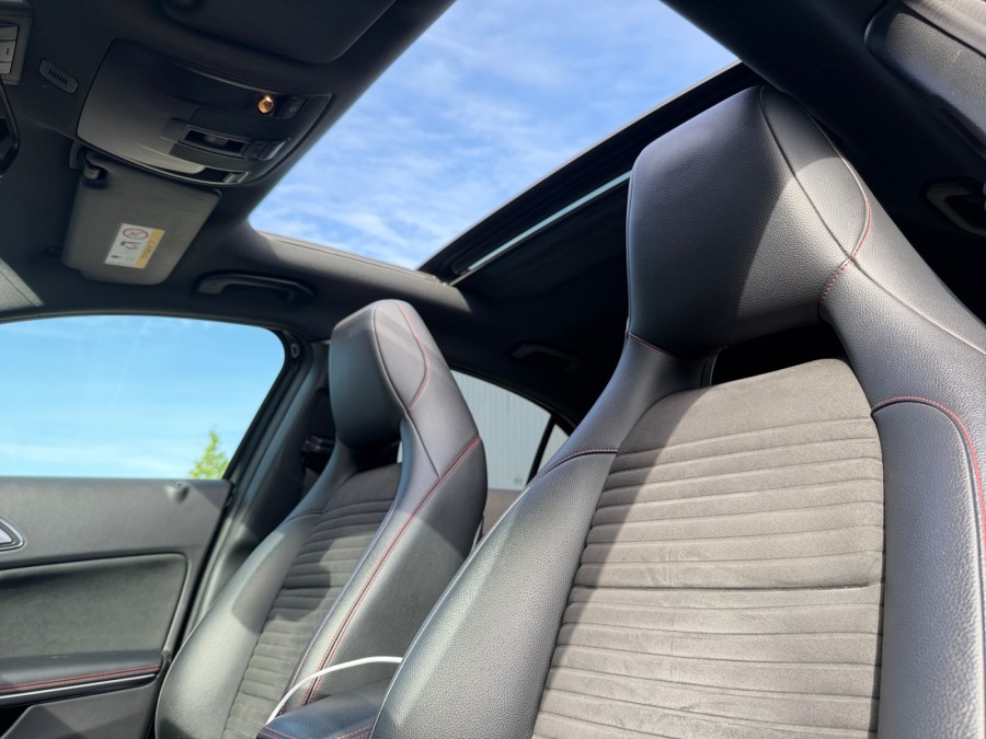 MERCEDES d'occasion CLASSE A A180 FASCINATION BA de 2017 Lyon Nord