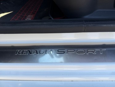 Renault clio iv 1.6 turbo 200 rs edc occasion simplicicar besanÇon simplicicar simplicibike france