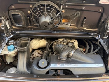 Porsche 911 carrera 4 coupe 997 s coupe 3.8i etat clinique toit ouvrant pack chrono entretien porsche garantie 12 mois...