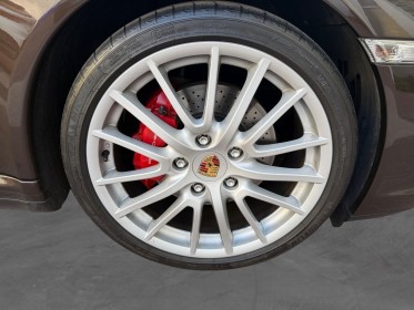 Porsche 911 carrera 4 coupe 997 s coupe 3.8i etat clinique toit ouvrant pack chrono entretien porsche garantie 12 mois...