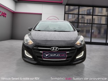 Hyundai i30 sw 1.6 crdi 110 blue drive intuitive / climatisation / radars arriÈres / bluetooth / factures / garantie 12 mois...