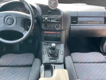 Bmw m3 coupe e36 3.0 pack sièges cobra toit ouvrant garantie 12 mois occasion simplicicar genevois simplicicar simplicibike...