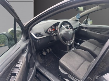 Peugeot 207 1.4 hdi 70ch premium - distrib ok - occasion simplicicar compiegne simplicicar simplicibike france