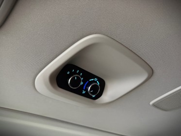 Ford tourneo custom 310 l1h1 2.0 ecoblue 170 bva sport carplay attelage caméra de  recul 8 places occasion simplicicar...