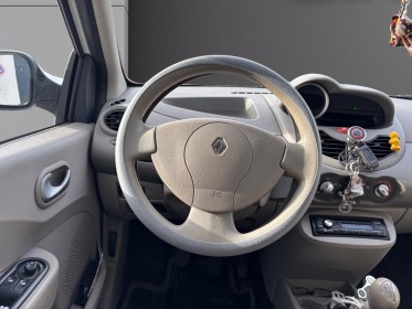 Renault twingo ii 1.2 lev 16v 75 eco2 dynamique occasion  simplicicar nice - pfvauto simplicicar simplicibike france