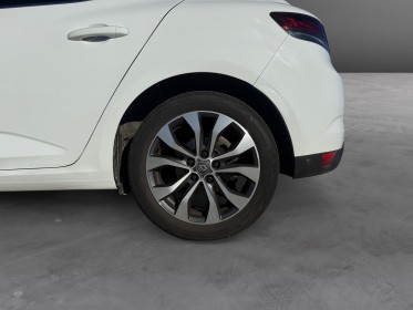 Renault megane iv berline tce 140 edc techno camera de recul carplay garantie 12 mois occasion simplicicar lunel simplicicar...