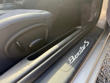 Porsche boxster 3.2i s siège chauffant entretiens porsche garantie 12 mois occasion simplicicar lunel simplicicar...