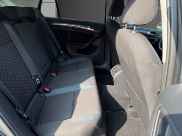 Volkswagen golf 1.6 tdi 115 fap bvm5 iq.drive - carplay - acc - camera - attelage - garantie 12 mois occasion simplicicar...