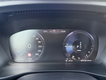 Volvo xc40 t5 recharge 18082 ch dct7 r-design harman kardon carplay caméra de recul siège chauffant garantie 12 mois...