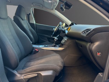 Peugeot 308 1.2 puretech 130ch ss bvm6 allure occasion cannes (06) simplicicar simplicibike france