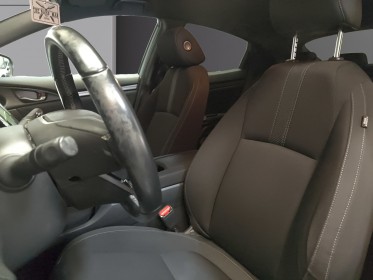 Honda civic 2017 1.0 i-vtec 129 executive carplay caméra gps entretien honda garantie 12 mois occasion simplicicar...