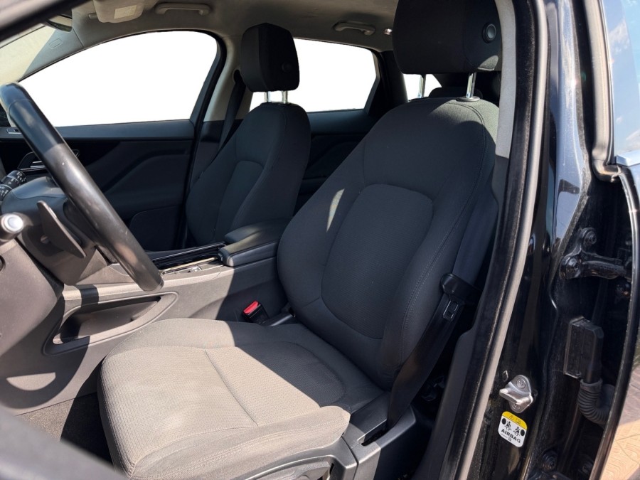 JAGUAR d'occasion F-PACE 2.0D 180 PRESTIGE AWD BA de 2018 Saint