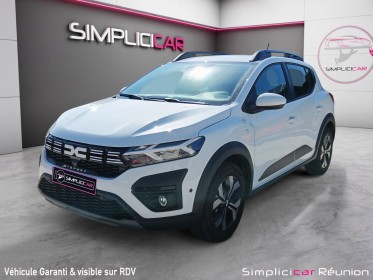 Dacia sandero 1.0 tce 90ch stepway expression / faible kilométrage / 2045 kms  / neuve occasion réunion ville st pierre...