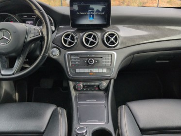 Mercedes gla 220 d 7-g dct starlight edition pack harman kardon toit ouvrant garantie 12 mois occasion simplicicar lunel...