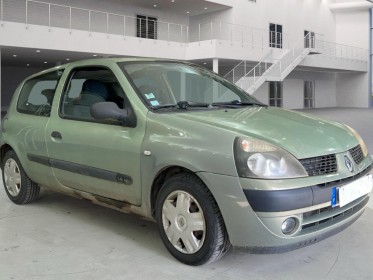 Renault clio 1.4i 16v expression proactive a - boite automatique - toit ouvrant - faible kilométrage occasion simplicicar...