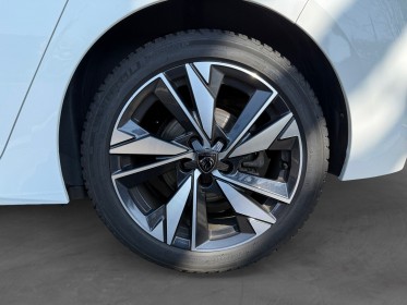 Peugeot 308 puretech 130ch eat8 allure pack applecarplay caméra de recul garantie 12 mois occasion simplicicar toulouse sud...