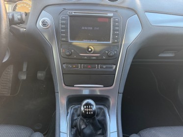 Ford mondeo 2.0 tdci 140 - climatisation bi-zone - bluetooth - distribution ok - radar av/ar - régulateur de vitesse...