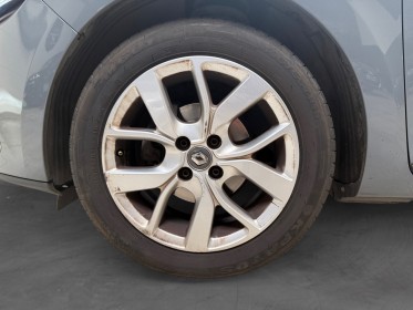 Renault clio iv tce 90 limited sièges chauffants garantie 12 mois occasion simplicicar bretigny-sur-orge simplicicar...