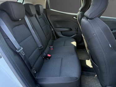 Renault clio v blue dci 85 business caméra de recul apple carplay - garantie 12 mois occasion simplicicar toulouse sud...