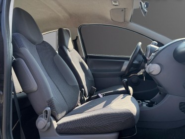 Peugeot 107 1.0e 12v 68ch trendy - moteur à chaine - entretien à jour occasion simplicicar lagny  simplicicar simplicibike...