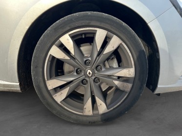 Renault megane iv berline tce 160 edc fap intens garantie 12 mois occasion simplicicar toulon ouest simplicicar simplicibike...