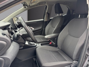 Toyota yaris hybride my22 116h design carplay caméra de recul garantie 12 mois occasion montreuil (porte de vincennes)(75)...