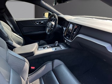 Volvo v60 touring r- design b3 163 ch boite auto - faible km - 2 eme mains - occasion simplicicar compiegne simplicicar...