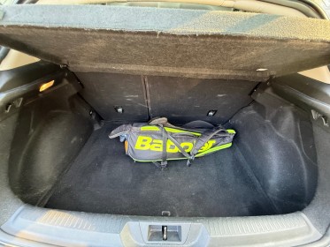 Renault megane iv berline tce 140 edc fap - 20 intens occasion simplicicar vaucresson simplicicar simplicibike france