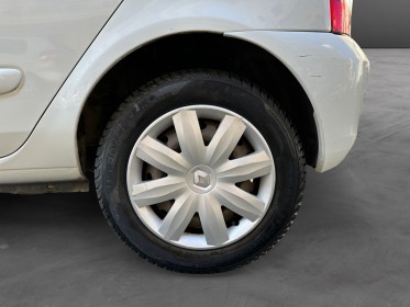 Renault clio campus 1.2 60 eco2 campus - climatisation - disribution neuve - faible kilométrage - garantie 12 mois occasion...