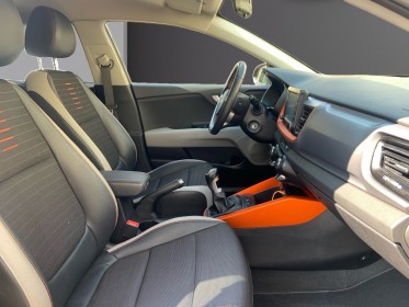 Kia stonic 1.0 t-gdi 120 ch isg bvm6 design, ordinateur de bord, caméra de recul, garantie 12 mois occasion simplicicar...