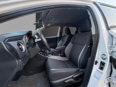 Toyota auris 1.2t design radar de recul entretien complet garantie 12 mois occasion montreuil (porte de vincennes)(75)...